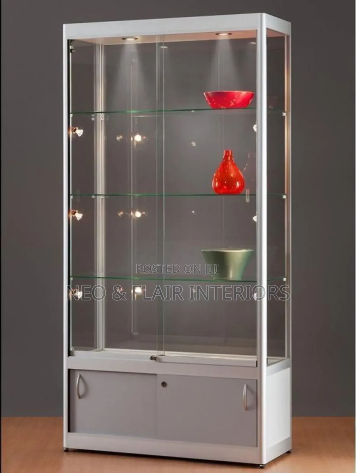 Glass Aluminum Display