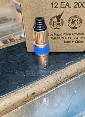 Metallic Xlr Connector