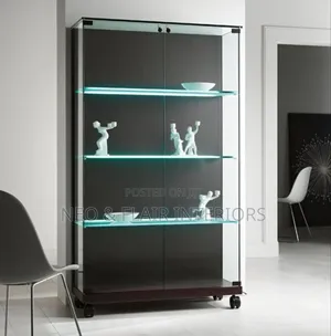 Modern Aluminium Glass Shop Display