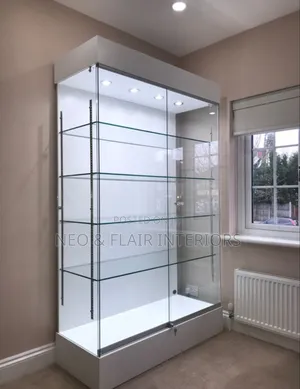 Aluminiums Glass Shelves Display