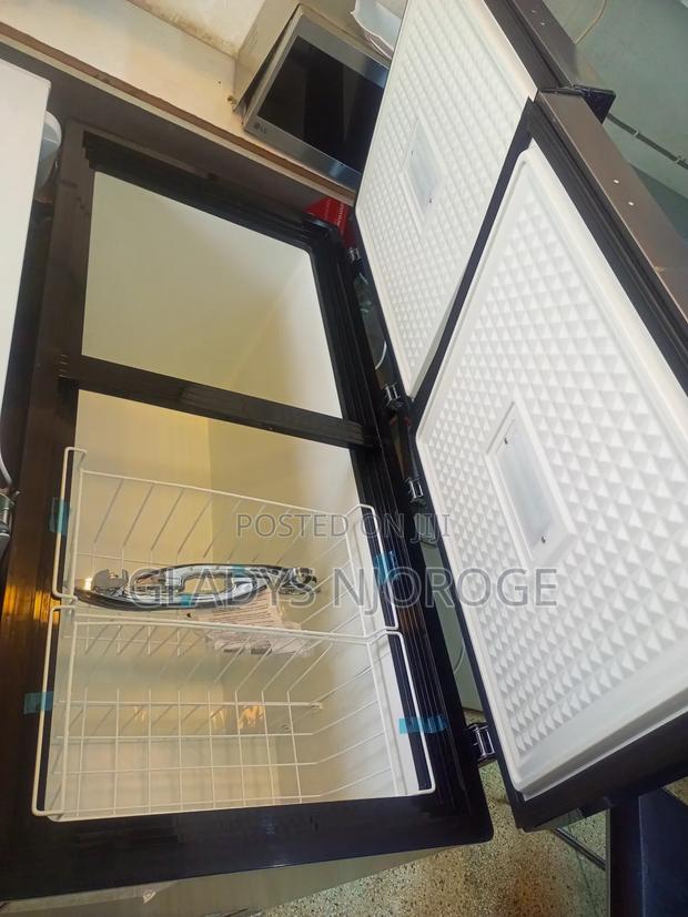 High Performance Deep Freezer Fridge - thumbnail 4