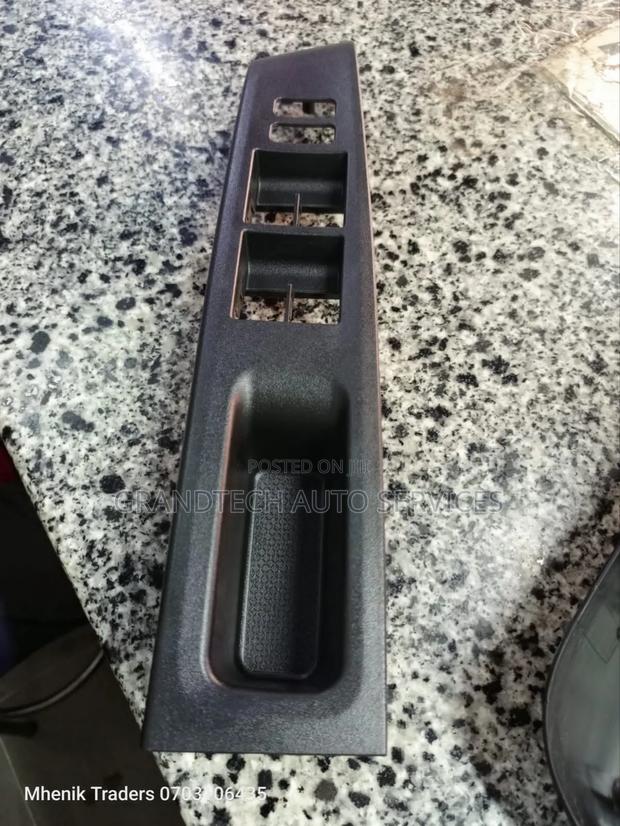 Toyota Vitz Jewela Mainswitch Cover.