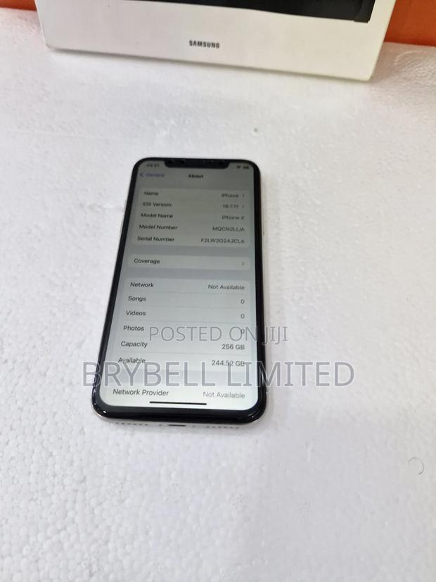 Apple iPhone X 256 GB White - thumbnail 4