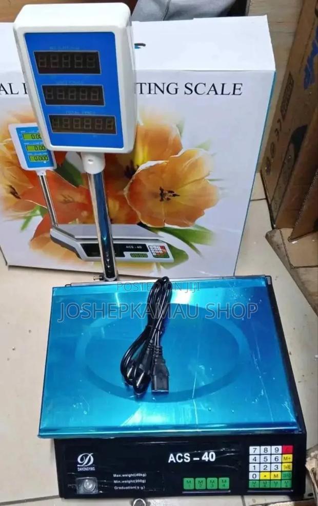 Commmercial Weigh Scale Wiyh Arm.-.