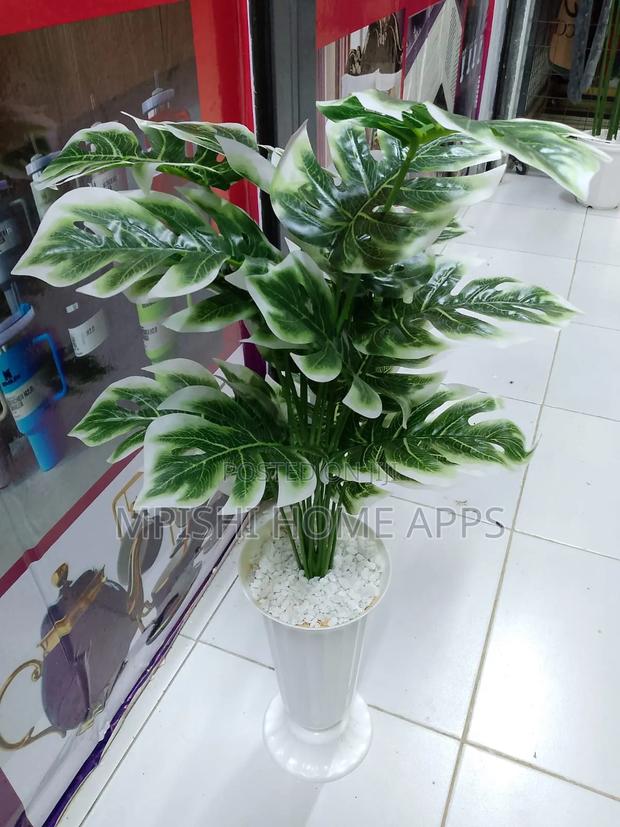 Artificial Plant With Vase - thumbnail 2