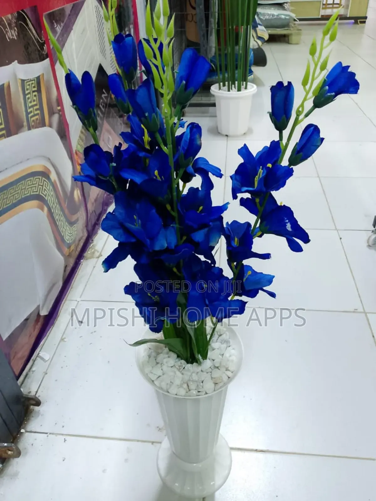 Artificial Flowers Pot