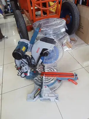 Heavy Duty Bosch Professional Mitre Saw GCM 12 GDL