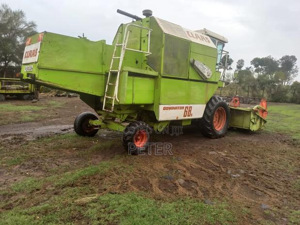 Claas Dominator 68s Combine Harvester - thumbnail 5