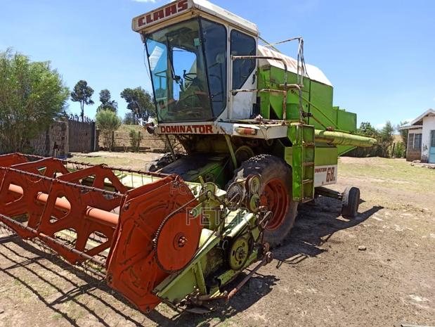 Claas Dominator 68s Combine Harvester - thumbnail 4