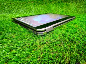 Laptop HP ZBook X2 32GB Intel Core I7 HDD+SSD 512GB