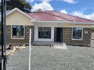 4bdrm Bungalow in Nkoroi for sale