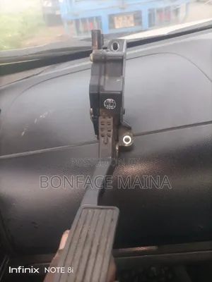 Isuzu Dmax Pedal Sensor