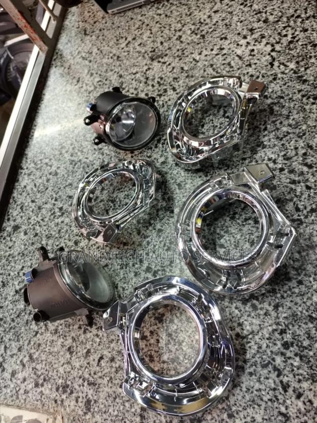 Fielder / Axio Chrome Foglight Set