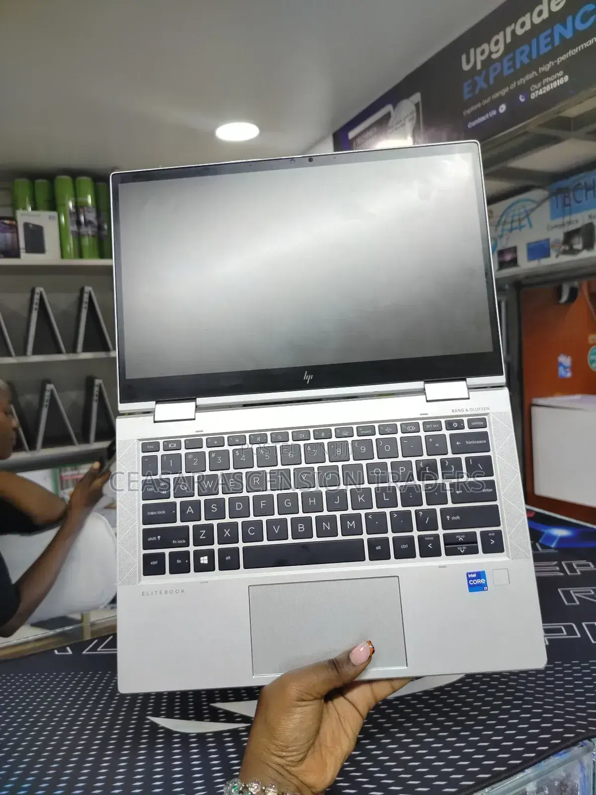 Laptop HP EliteBook 830 G8 16GB Intel Core I7 SSD 512GB