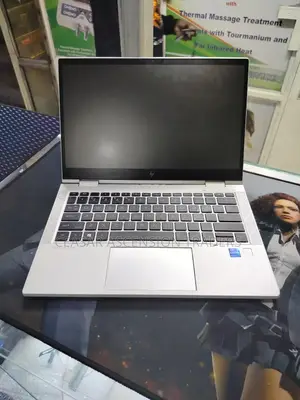 Laptop HP EliteBook 830 G8 16GB Intel Core I7 SSD 512GB