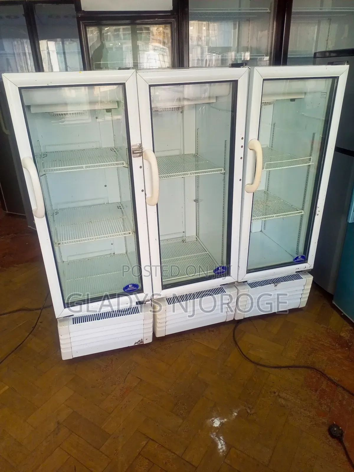 Affordable Mirror White Display Fridge