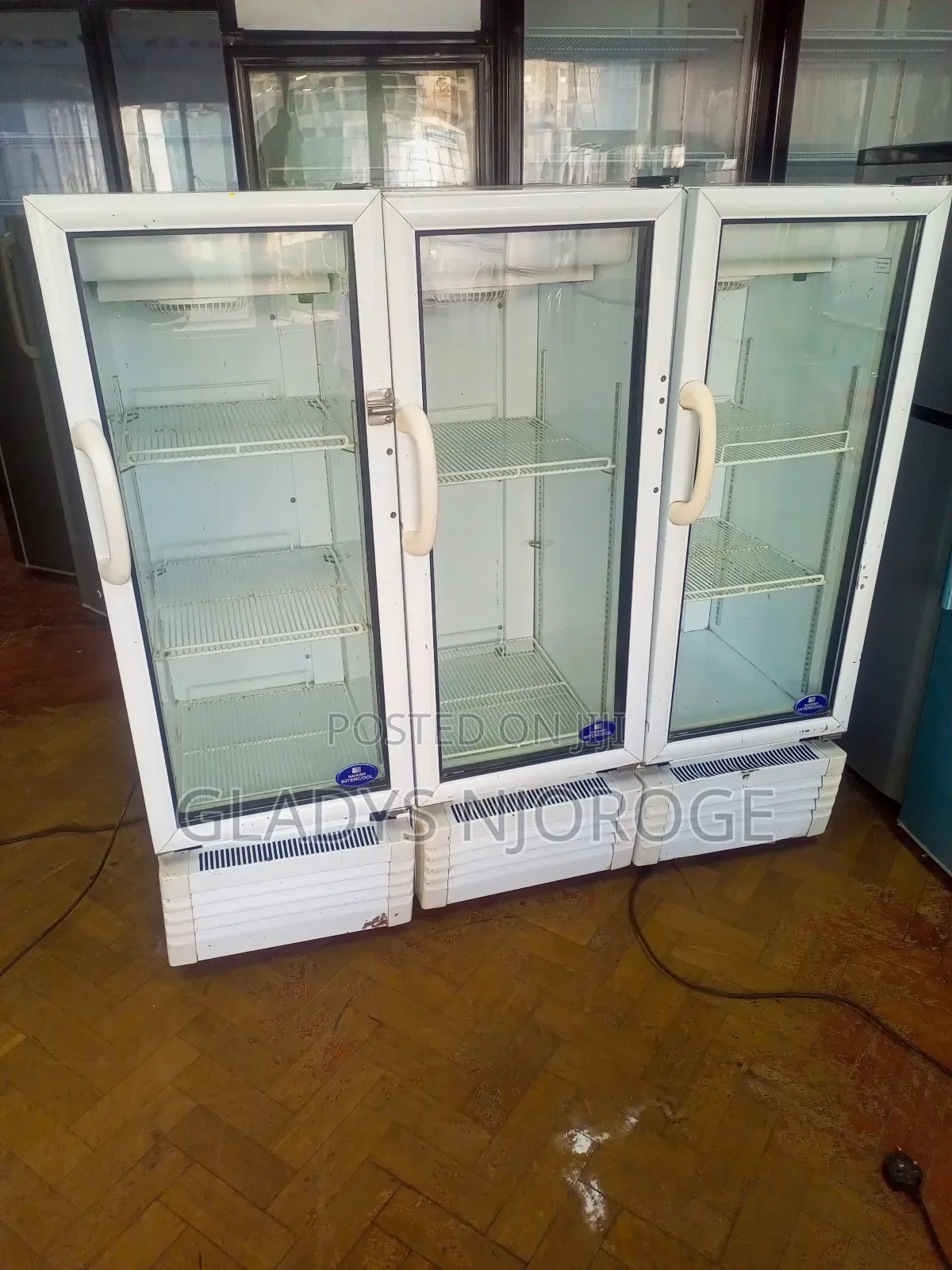 Affordable Mirror White Display Fridge