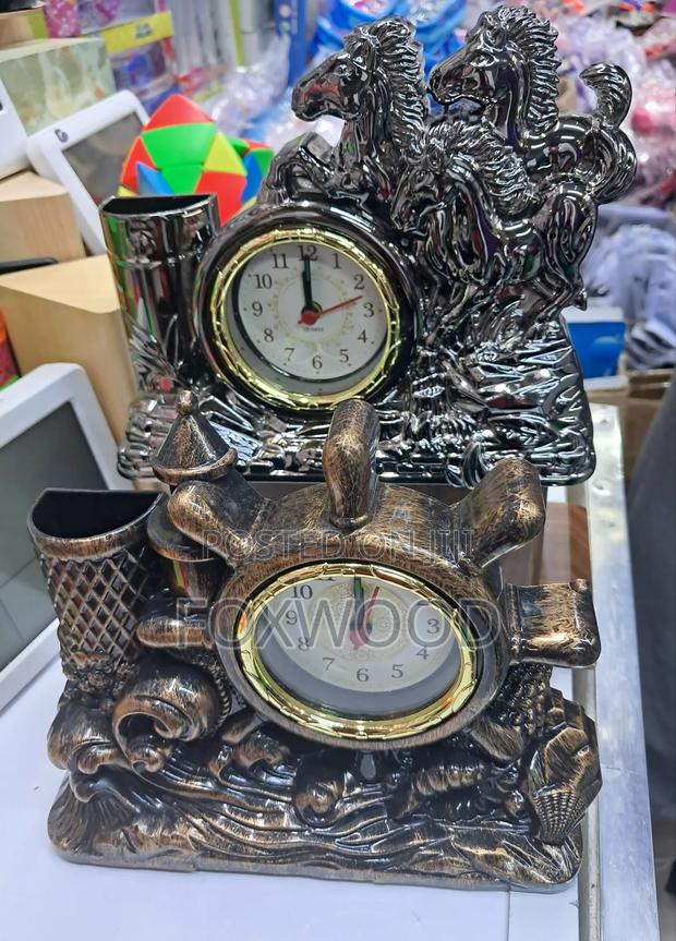 Timona Wooden Desk Clock - thumbnail 3