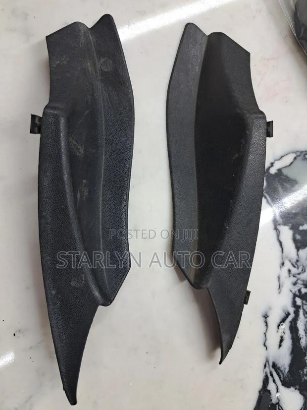 Windscreen Finisher Mazda Demio 2015