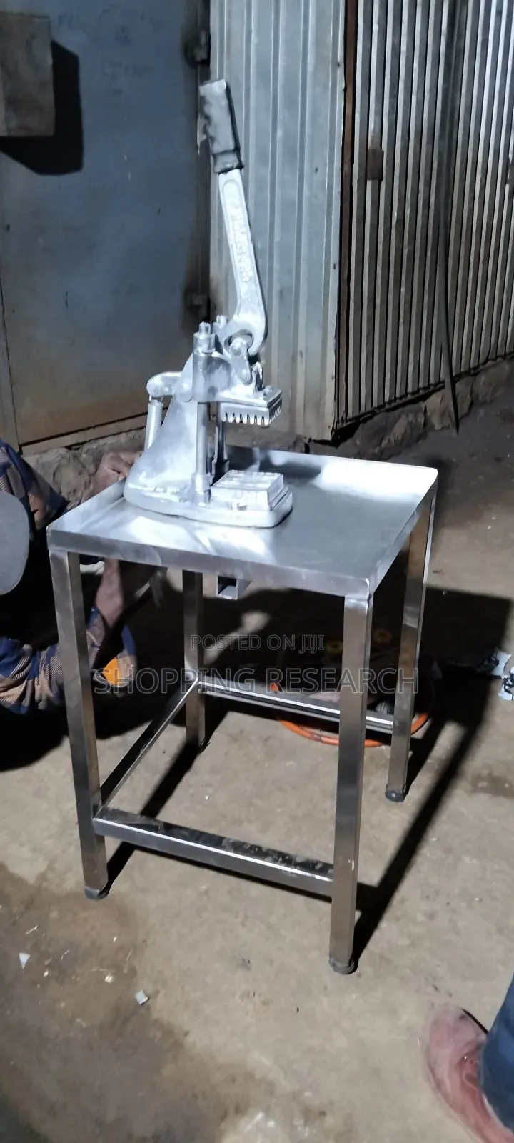 Stainless Steel Chips Cutter