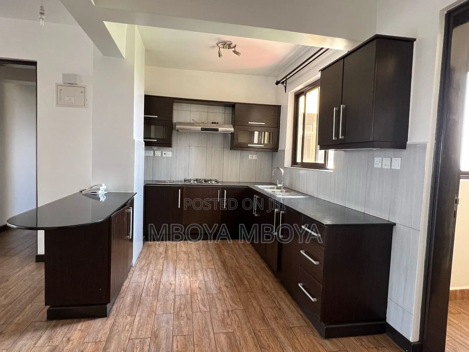 3bdrm Apartment in Parklands for rent