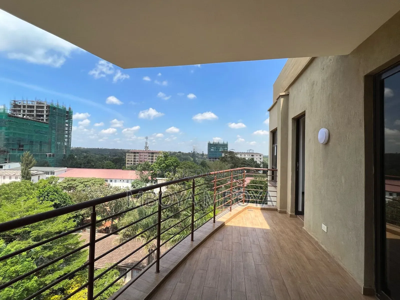 3bdrm Apartment in Parklands for rent