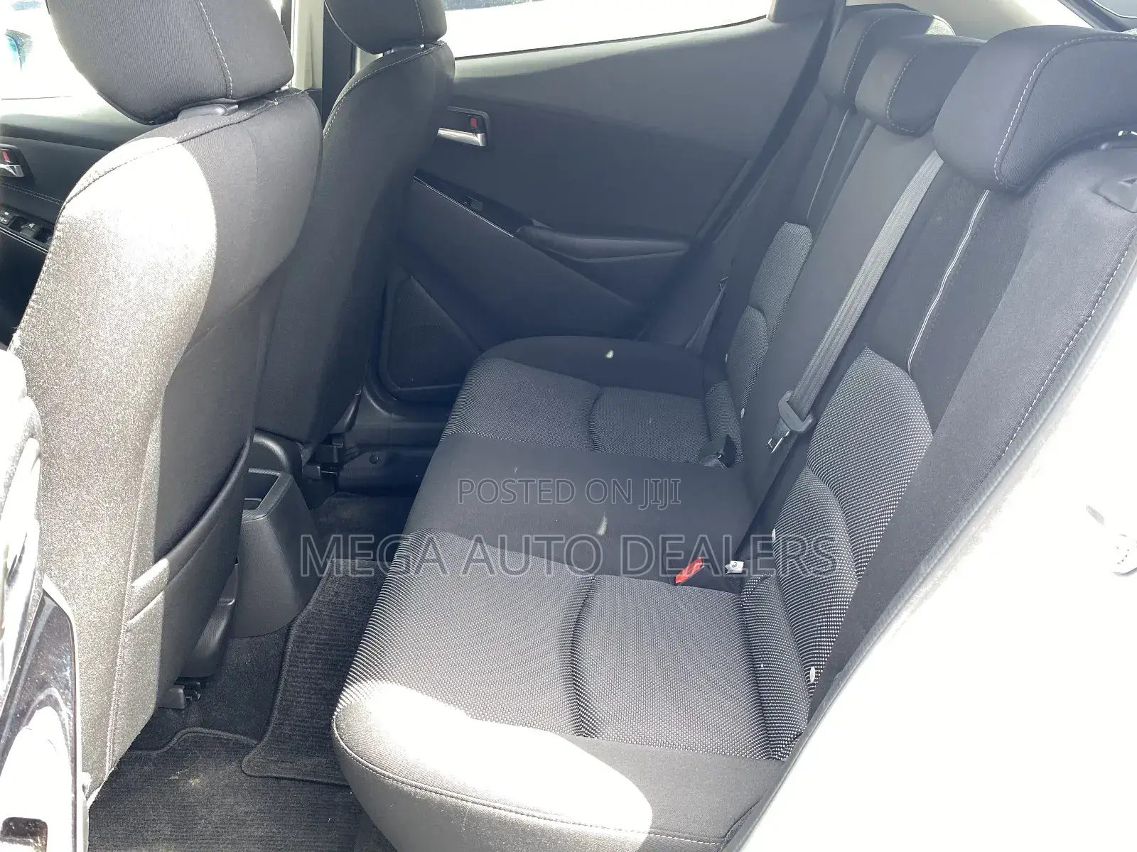 Mazda Demio 2018 Silver