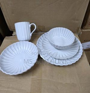 30 PCS European Scallapoed Ceramic Porcelain Dinnerware. - thumbnail 2