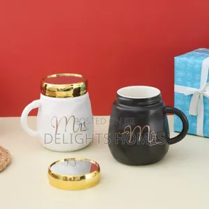 Fancy Couple Cups Branded Mr Mrs King Queen