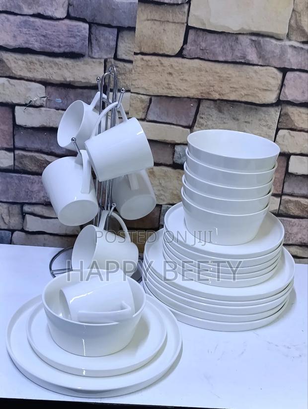  *Bougie Plain White Dinner Set - main view