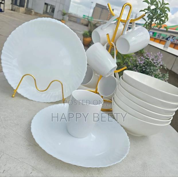 *18pcs White Dinner Set