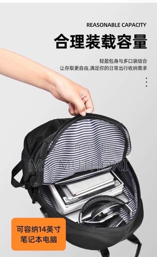 Elegant Oxford Waterproof Laptop Backpack - thumbnail 5