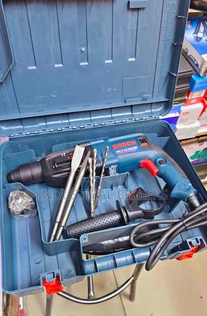 Quality Bosch Rotary Hammer - thumbnail 2