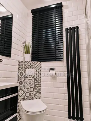 Simple Strong Slats Venetian Blinds