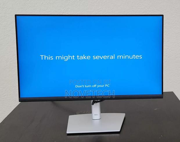 Dell P2422h 24" Inch FHD 1920x1080 Dp Hdmi Slim LCD Monitor