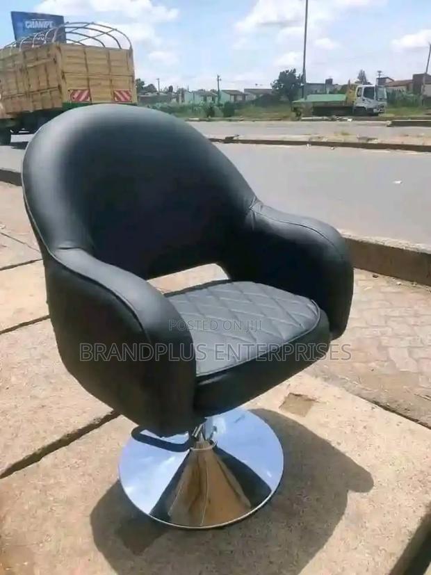 White Salon Styling Seat - thumbnail 3