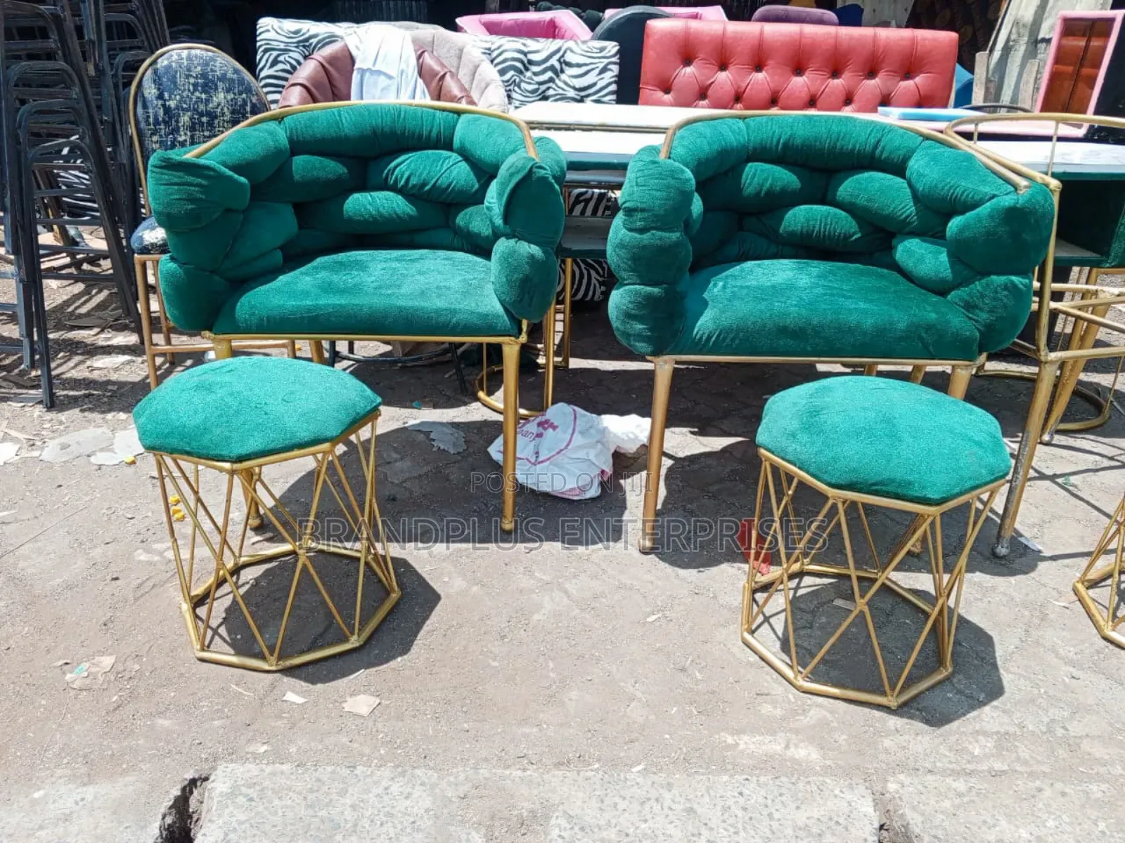 Manicure/Styling Seat
