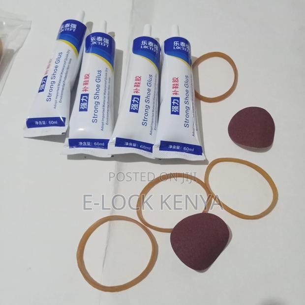 Crystal Clear Shoe Glue