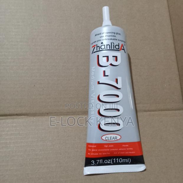 Phone Screen Glue - thumbnail 2