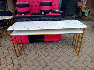 Manicure Table - main view