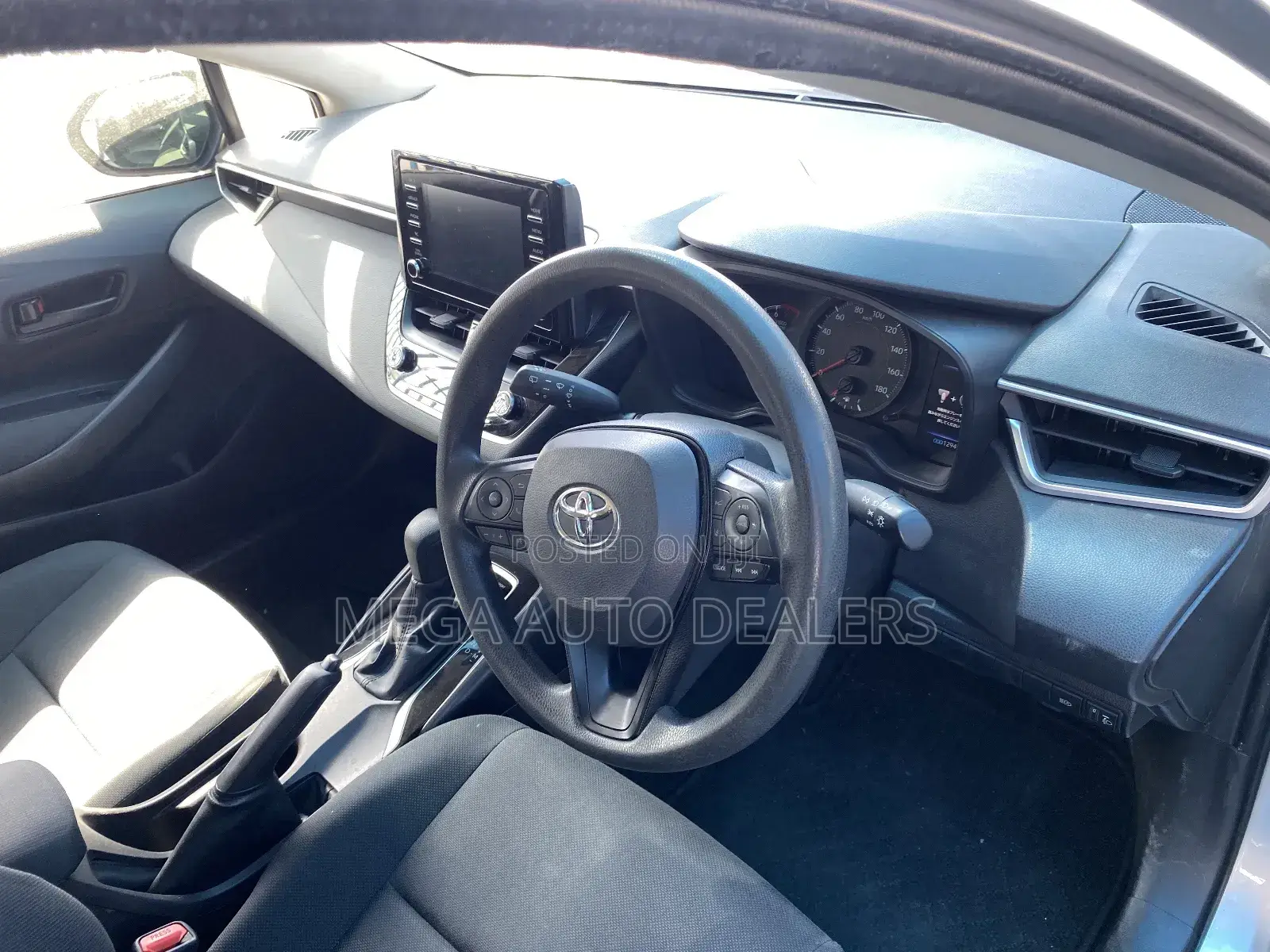 Toyota Corolla 2019 Silver