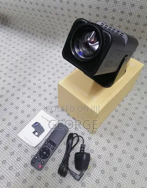 Long Service Hy320 Black Android Projector.