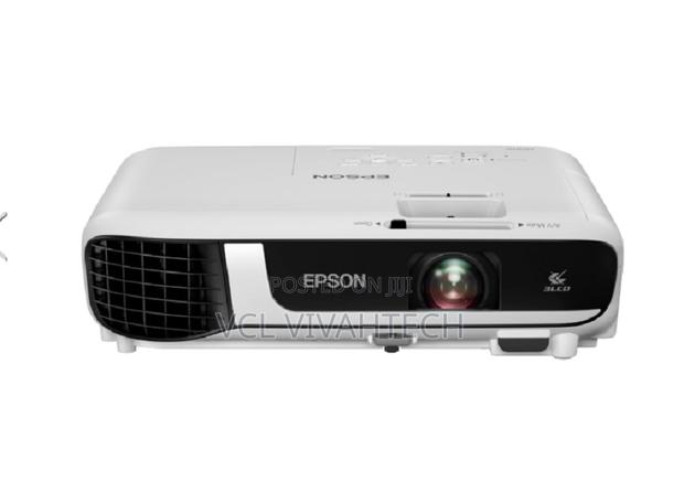 Epson Eb-w51-3lcd Projector - Portable - 4000 Lumens - thumbnail 2