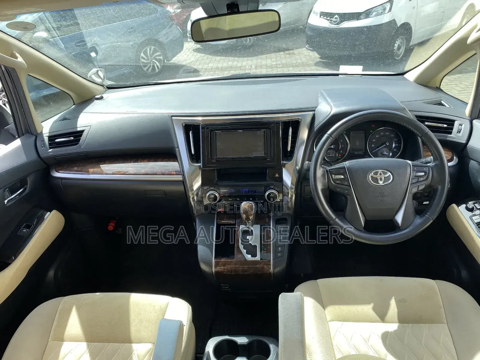 Toyota Vellfire 2018 White