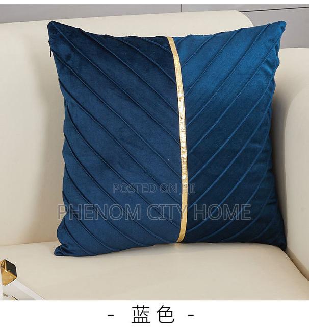 Soft Velvet Gold Cushion Throw Pillow Covers - thumbnail 2