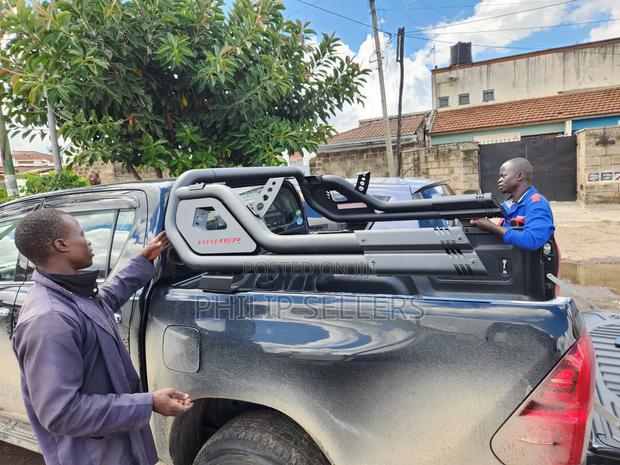 Ford Ranger Next Gen 2023+ Tonneau Cover (Double Cab) - thumbnail 2