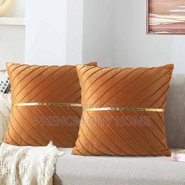 Comfortable Velvet Gold Cushion Throw Pillow Cover