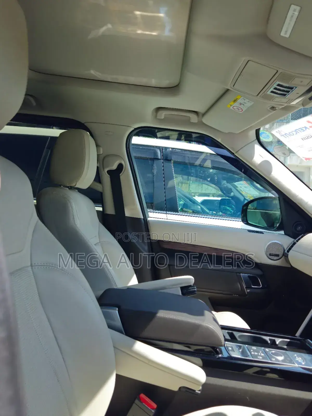 Land Rover Discovery Sport 2018 Silver