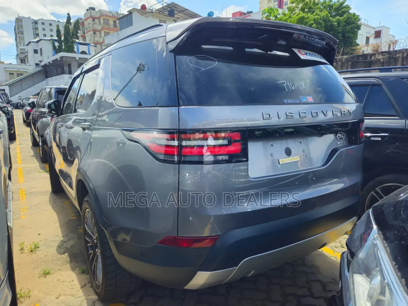 Land Rover Discovery Sport 2018 Silver