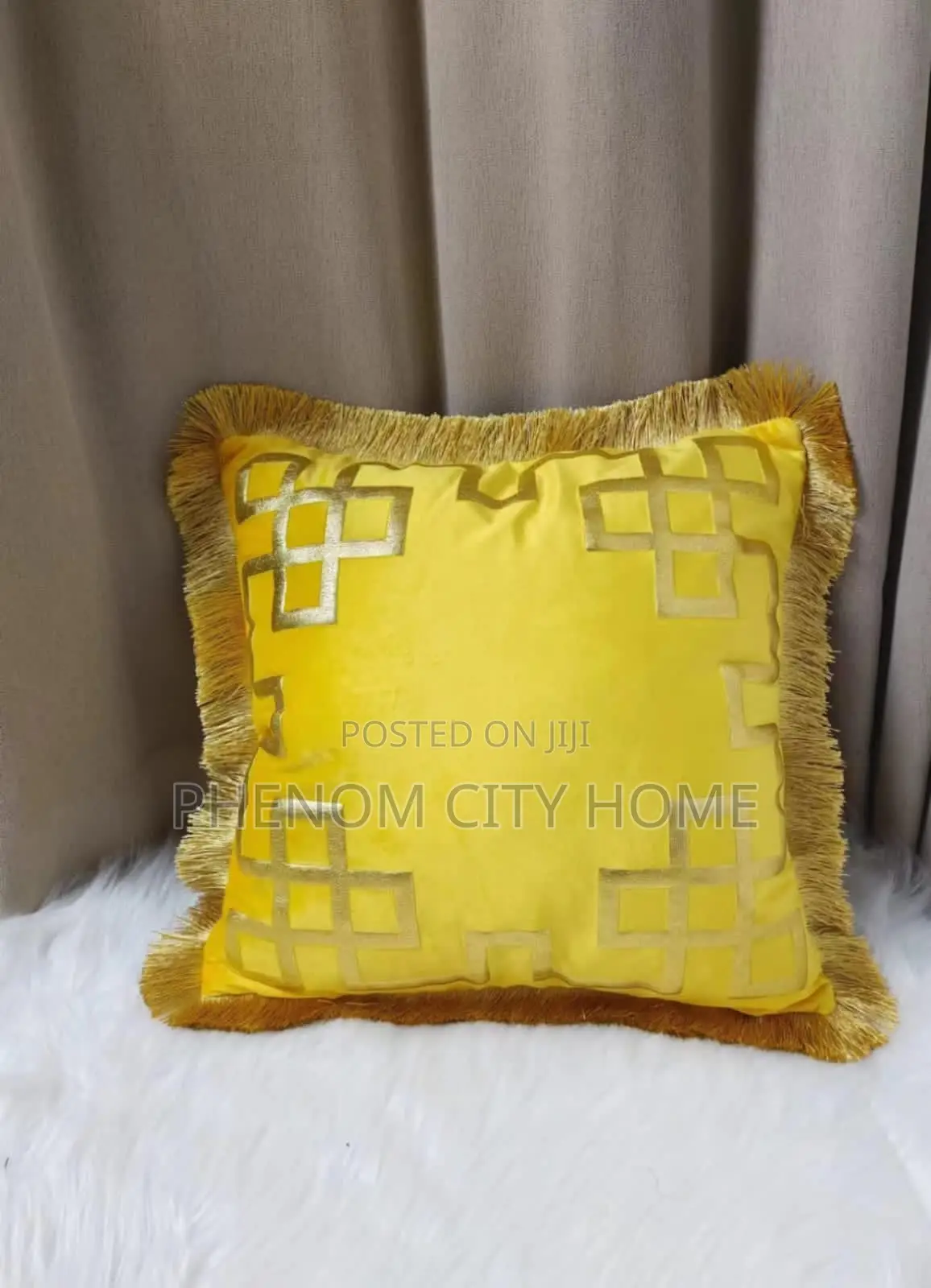 Yellow Gold Pattern Embroidery Cushion Cover